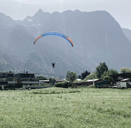 LICENCE TO FLY.<br/>TANDEM FLIGHTS IN OETZ.<br/><br/>