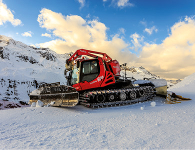 Pistenbully in Hochgurgl Pistenbully in Hochgurgl