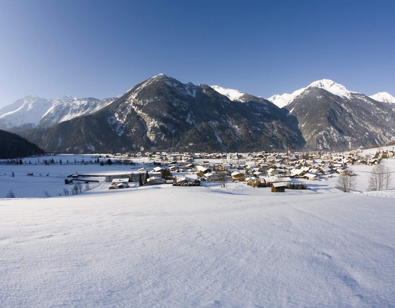 Umhausen ein dorf für entdecker<br/>