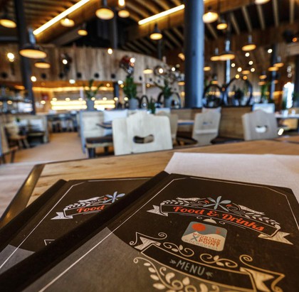 Essen im Top Mountain Crosspoint – so schmeckt‘s auf 2.175 Metern Essen im Top Mountain Crosspoint – so schmeckt‘s auf 2.175 Metern